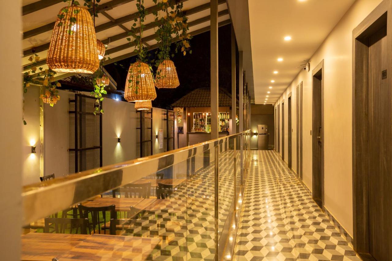 The Porto By Lagom Vagator Goa Near Ozran Beach Anjuna Exterior photo